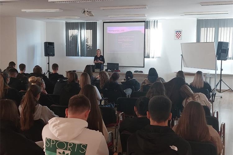 Slika /PU_SK/Galerije/trgovanje ljudima.jpg